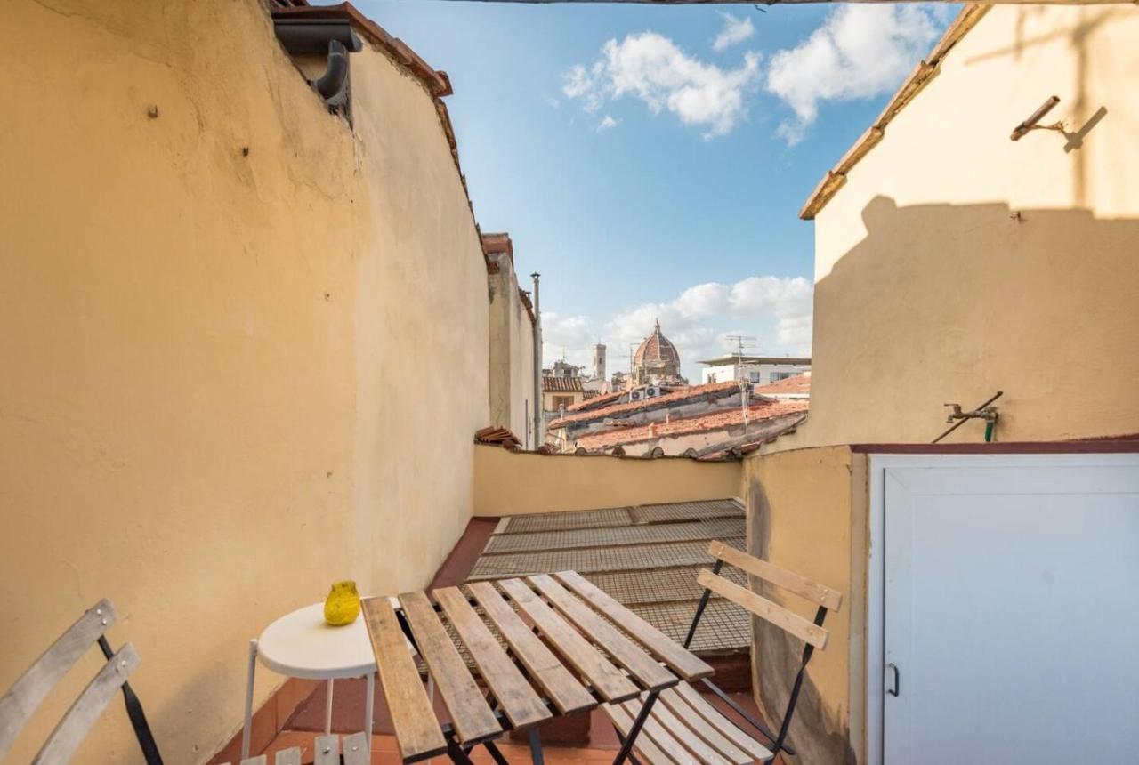 Romantico Attichino Con Terrazzo Vista Duomo !! Флоренция Экстерьер фото